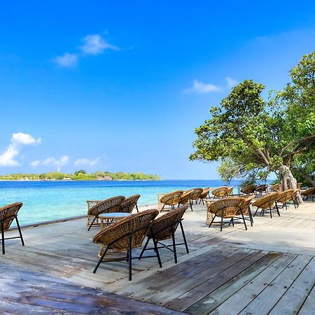 منتجع مالاهيني كودا باندوس هولهومالي المظهر الخارجي الصورة View of the island from the resort