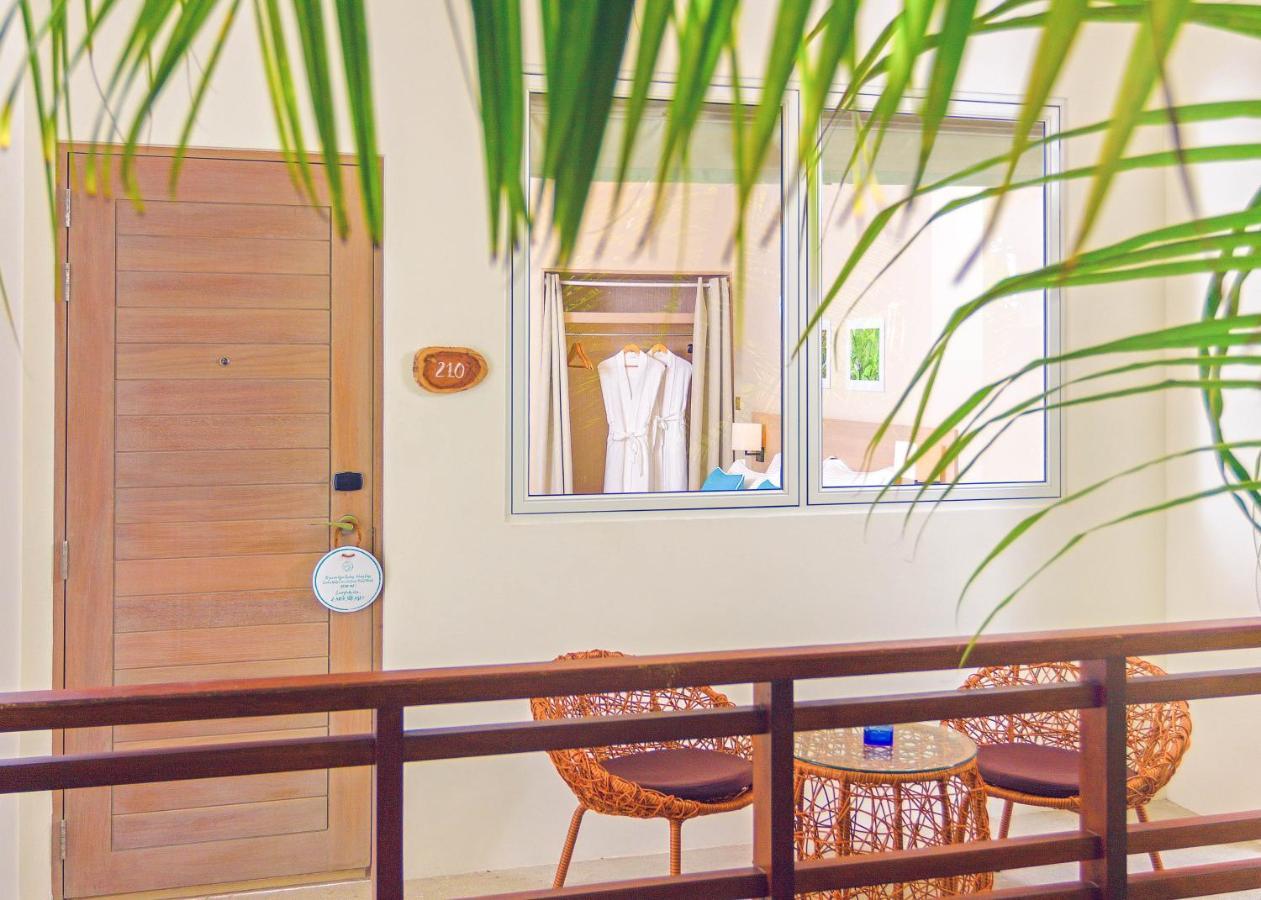 منتجع مالاهيني كودا باندوس هولهومالي المظهر الخارجي الصورة A room at the hotel