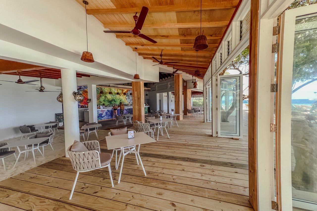 منتجع مالاهيني كودا باندوس هولهومالي المظهر الخارجي الصورة The interior of the restaurant